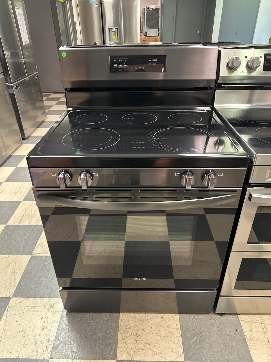 Four cuisinière électrique 30" - FCRE308CAS - FRIGIDAIRE - Tel Quel