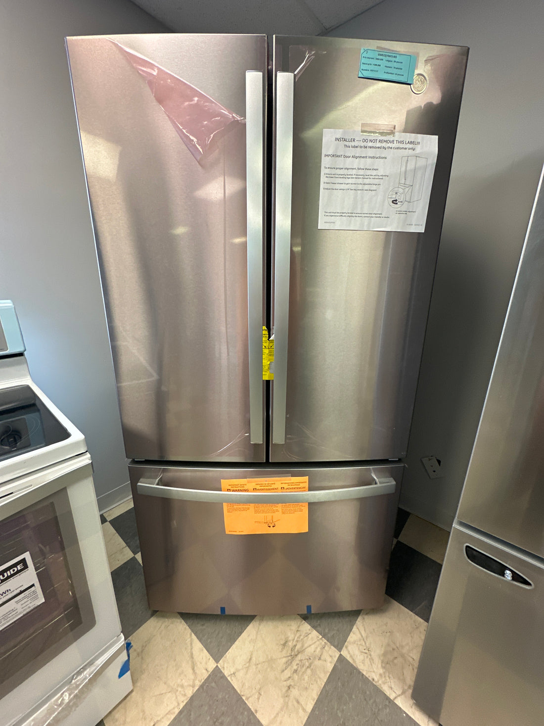 Réfrigérateur à portes françaises 36" Profondeur comptoir - GWE22JYMFS - GE - Tel Quel