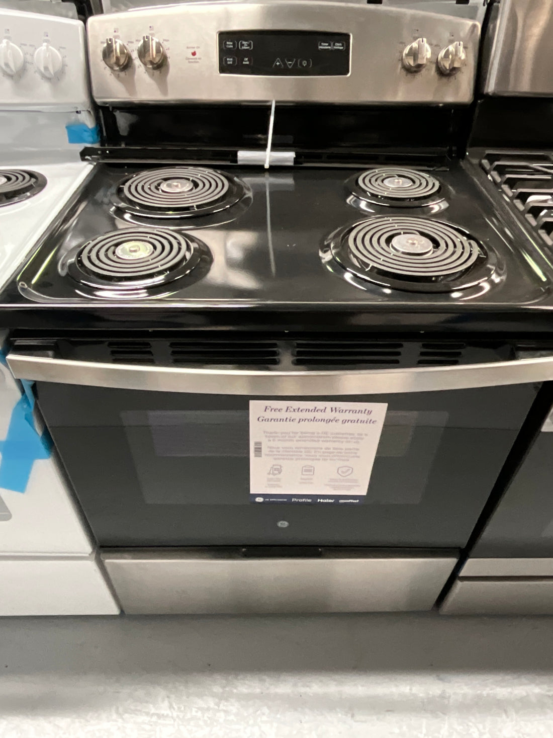 Cuisinière électrique 30" - JCBS350SVSS - GE - Tel Quel