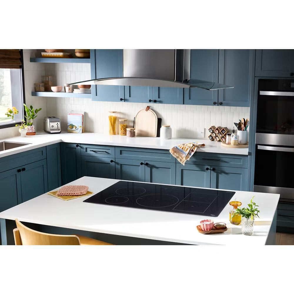 Table de cuisson à induction 36" - BCTI36510 - Beko - Neuf